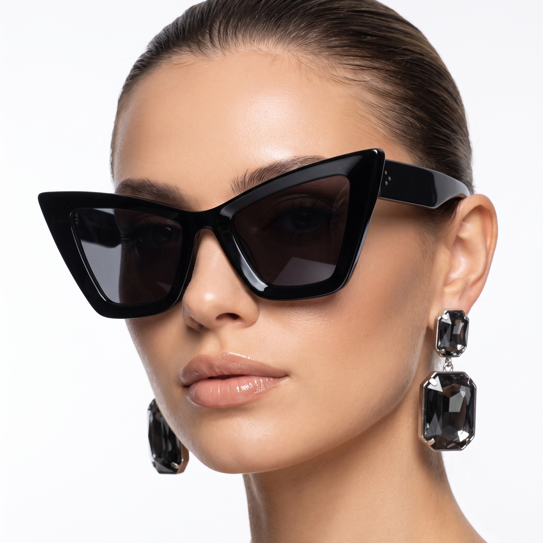 Felina Shades
