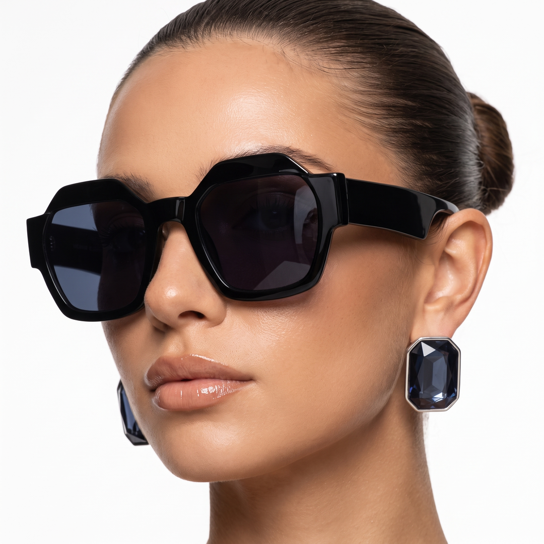 Carrara Shades