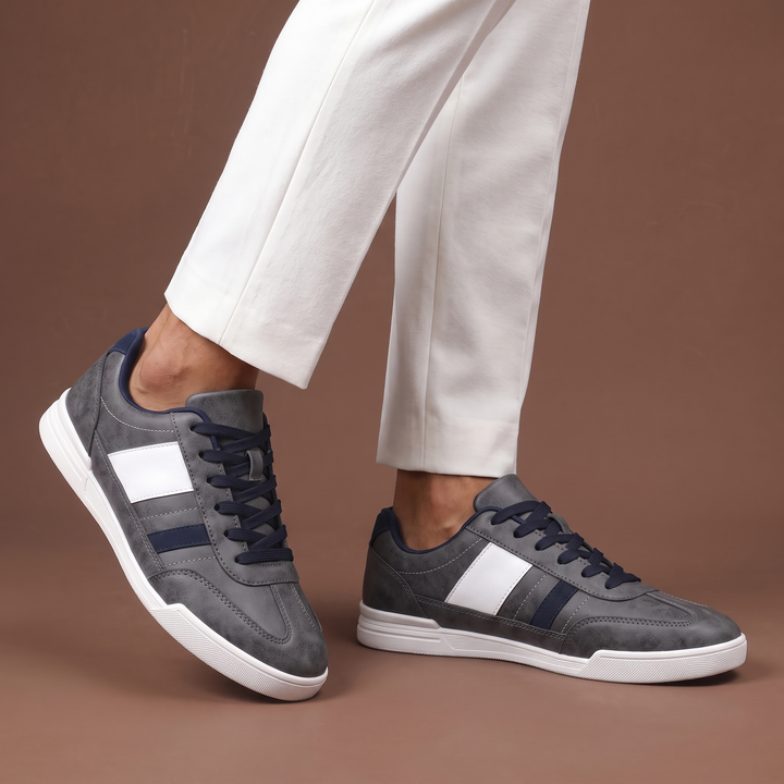Monza Sneakers